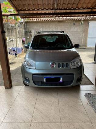 FIAT UNO 1.0 EVO VIVACE 8V FLEX 4P MANUAL FIAT UNO 1.0 EVO VIVACE 8V FLEX 4P MANUAL